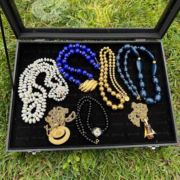 Vintage SIGNED Necklaces Lot - Picture 1 of 10